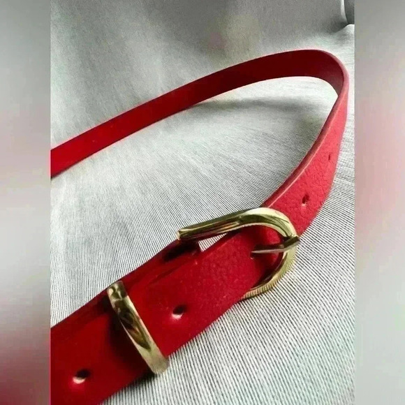 Women’s Red Gold Minimalist Classic Everyday Casual Statement Accessory Belt - Picture 2 of 7